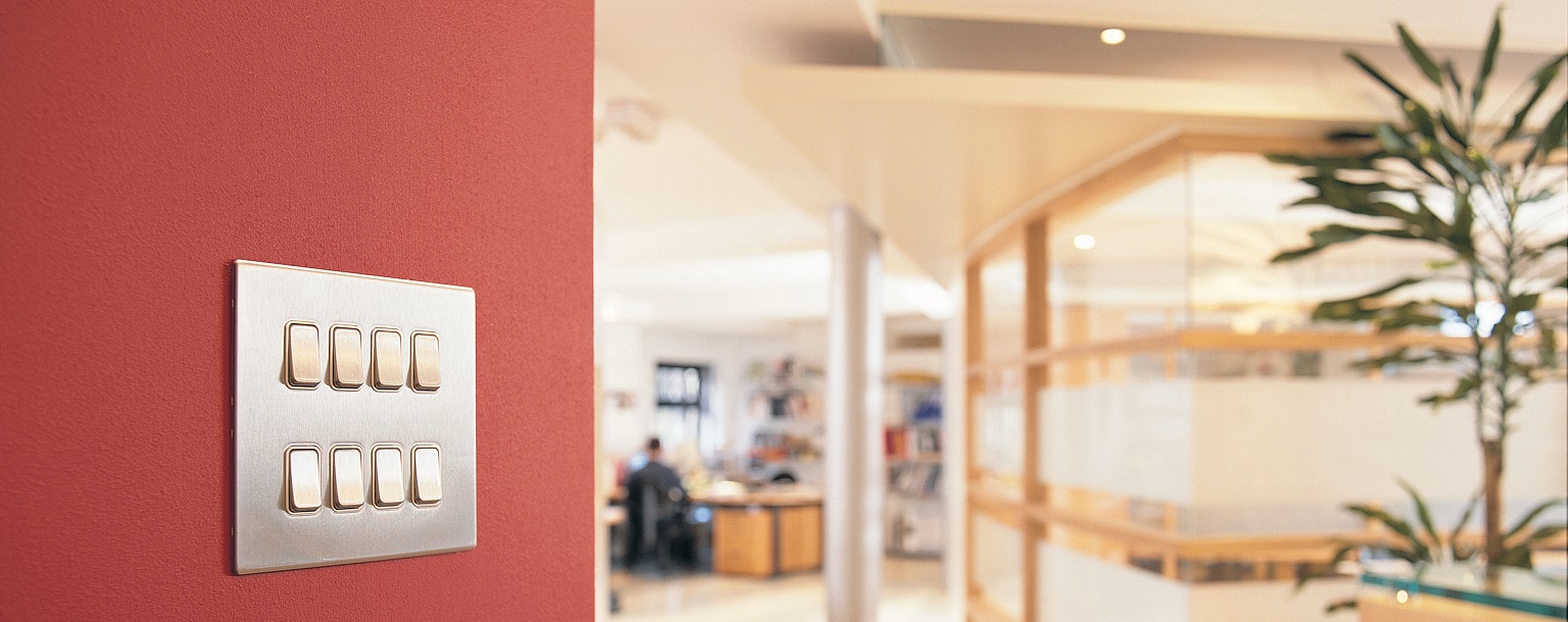 MK Qatar, MK Suppliers Qatar, MK Switches and sockets, MK Wiring devices